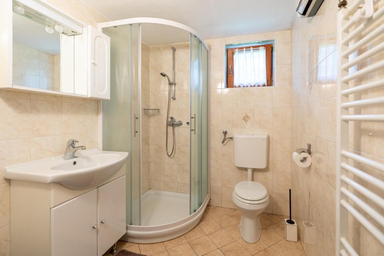 בוהין Apartma Boltar מראה חיצוני תמונה